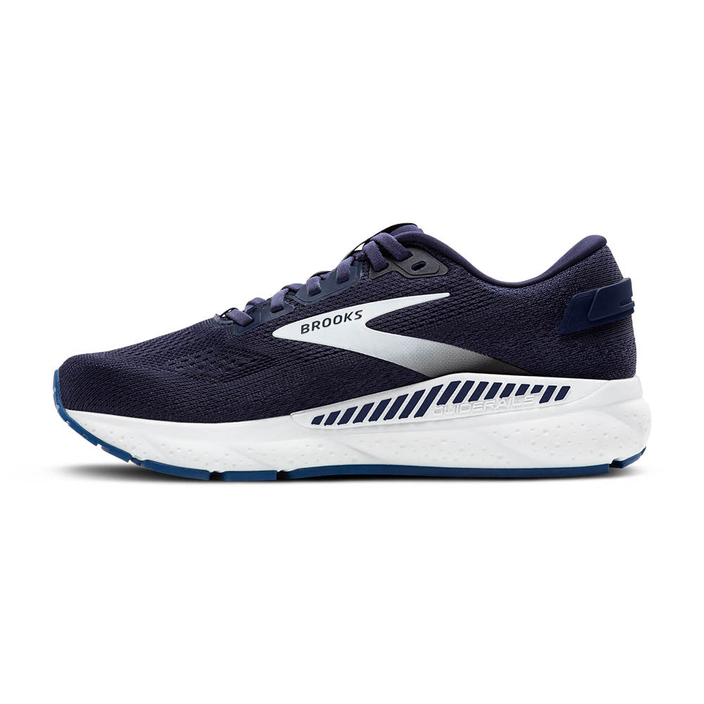 M Brooks Beast GTS 24 Peacoat/True Navy/White - Image 2