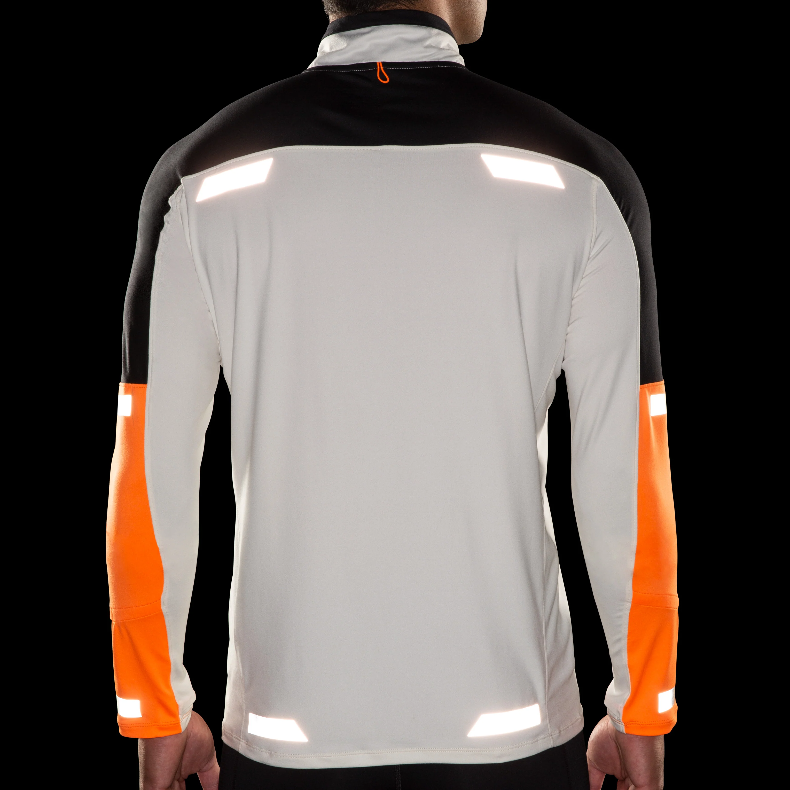 M Brooks Run Visible 1/2 Zip 2.0 - Image 4
