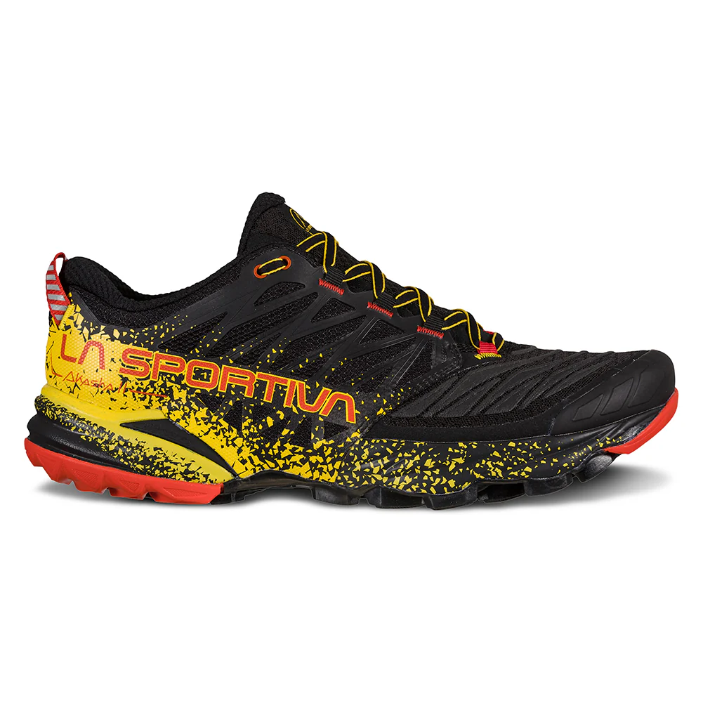 M La Sportiva Akasha II