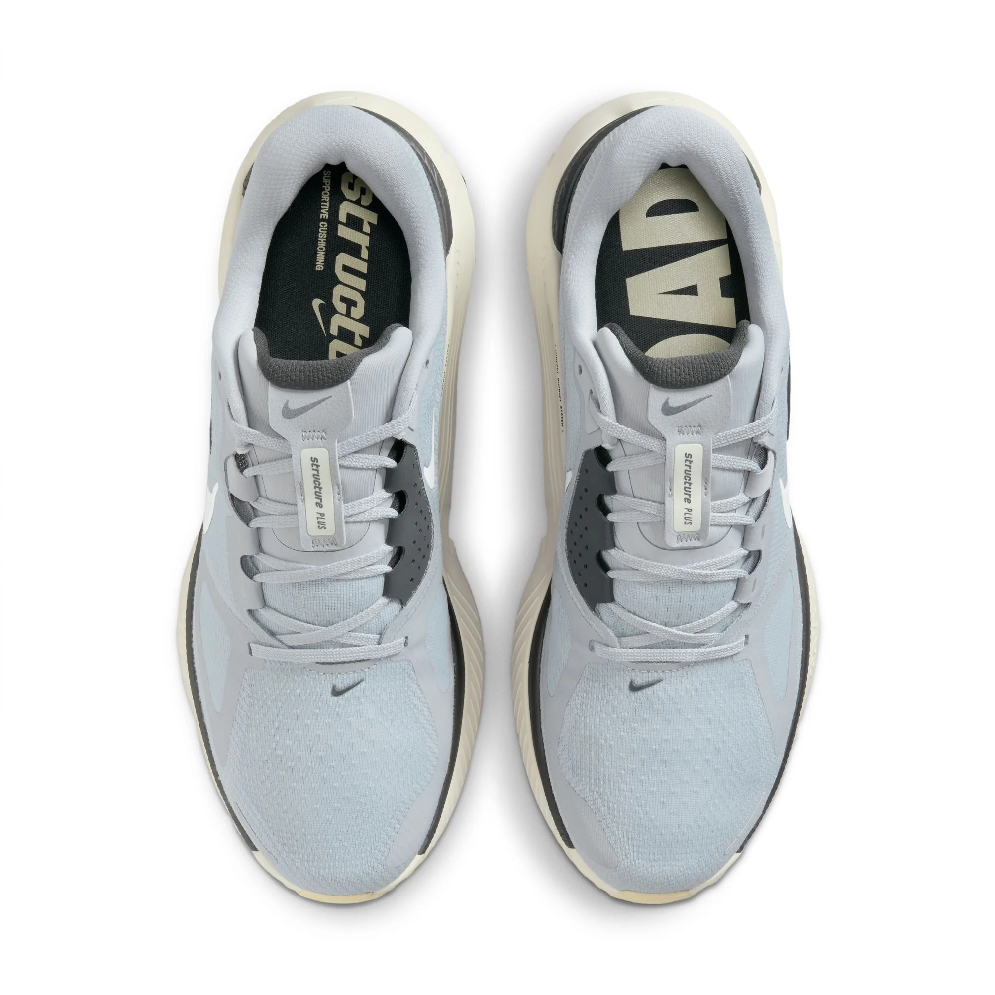 M Nike Structure Plus - Image 3
