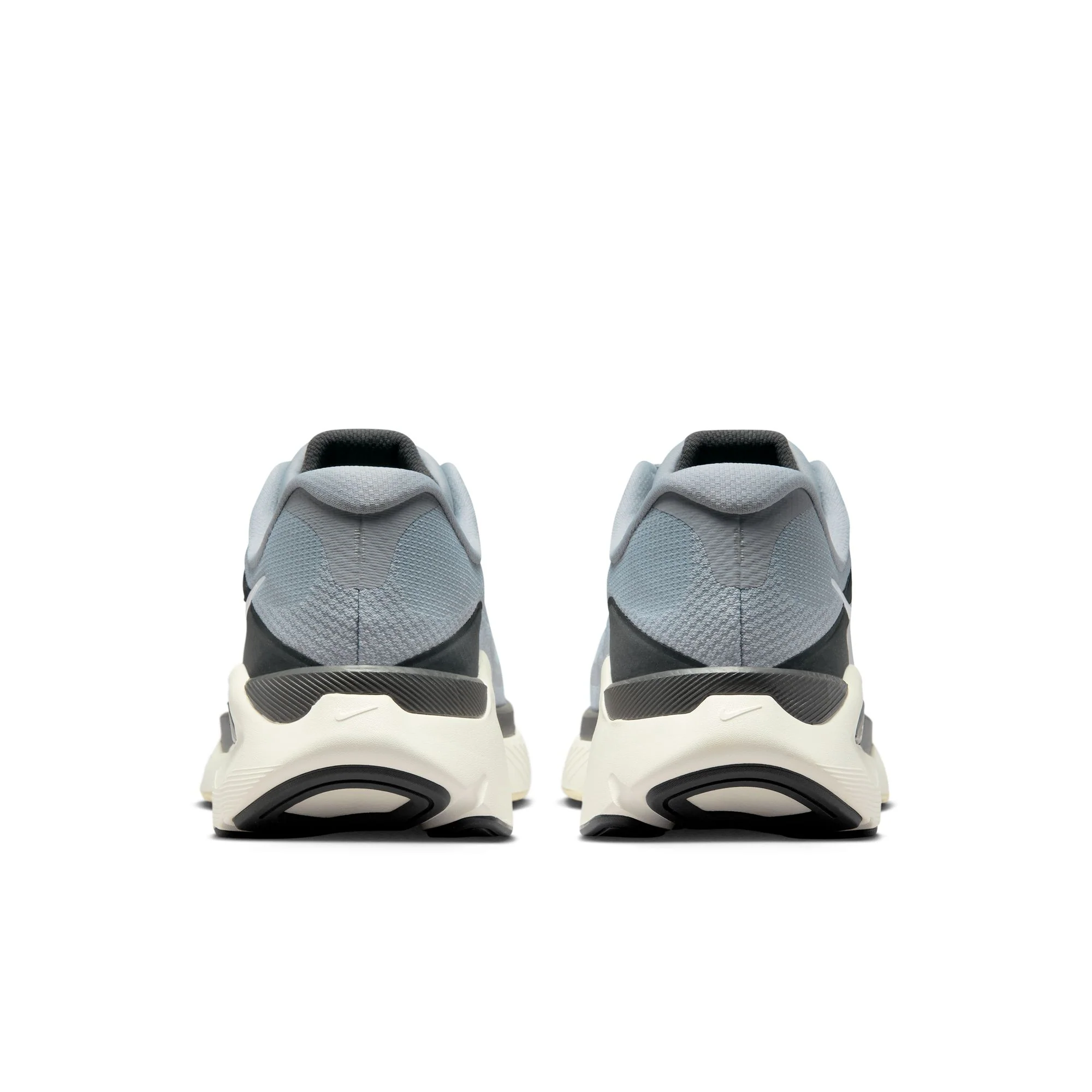 M Nike Structure Plus - Image 5