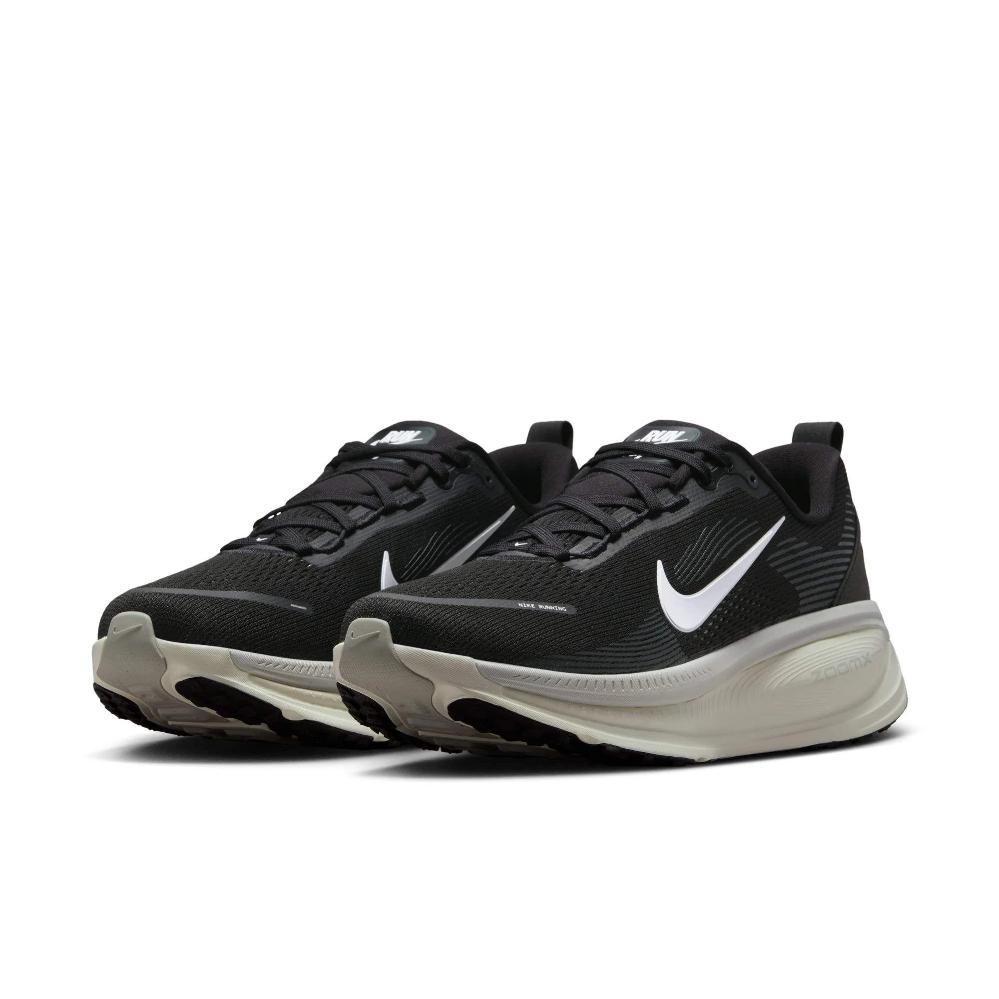 M Nike Vomero 18 - Image 12