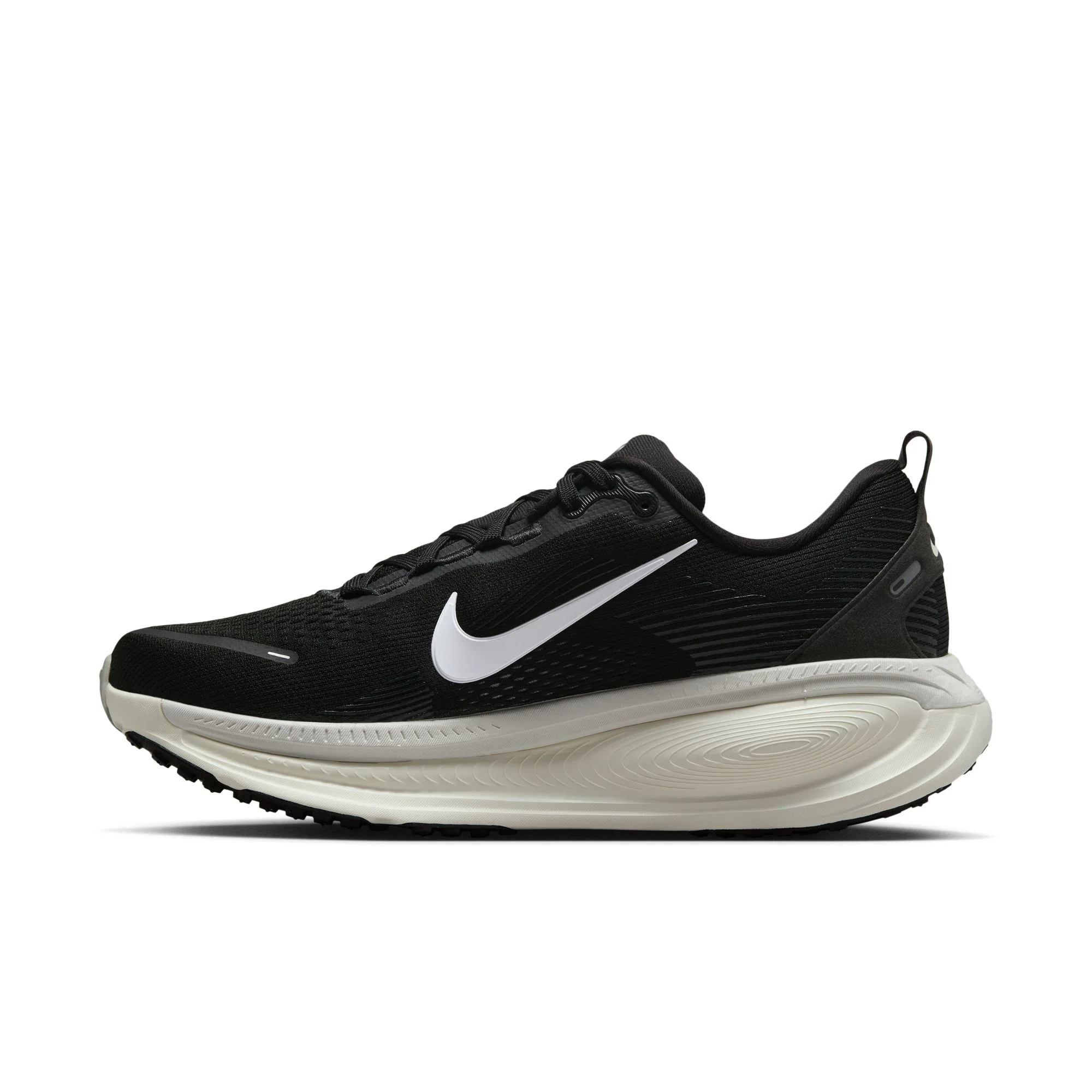 M Nike Vomero 18 - Image 8