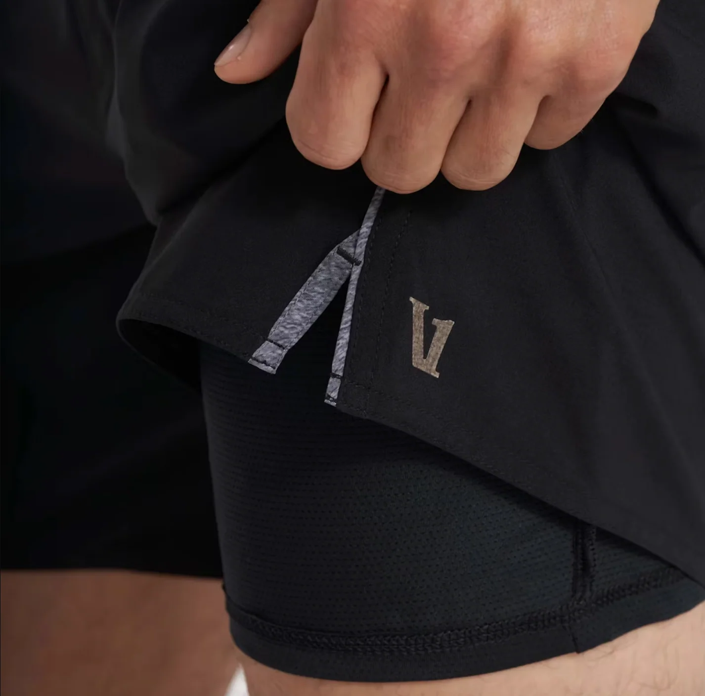 M Vuori Trail Short - Image 4