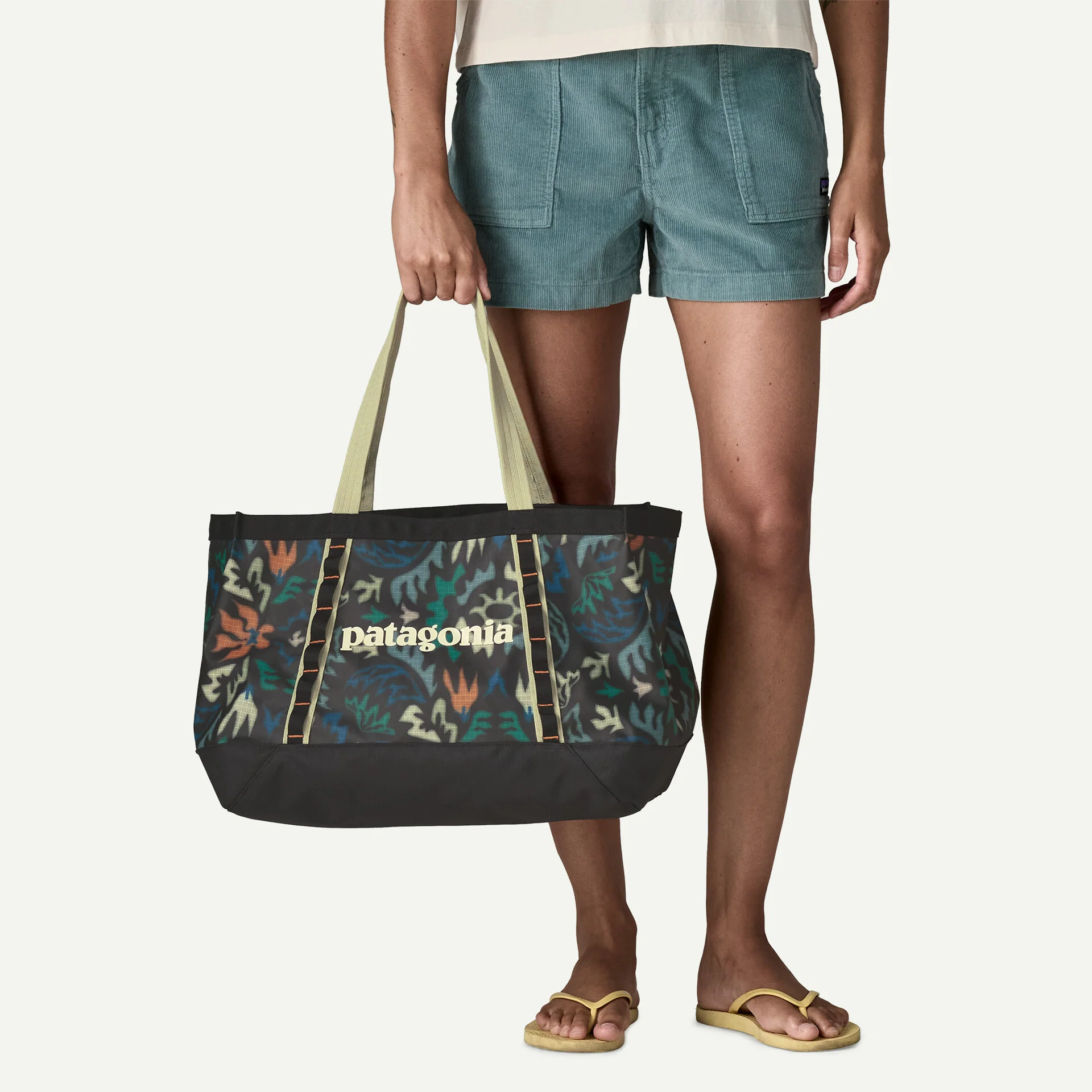 Patagonia Black Hole Tote - Image 3