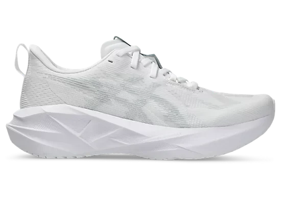 W Asics Novablast 5 - Image 3