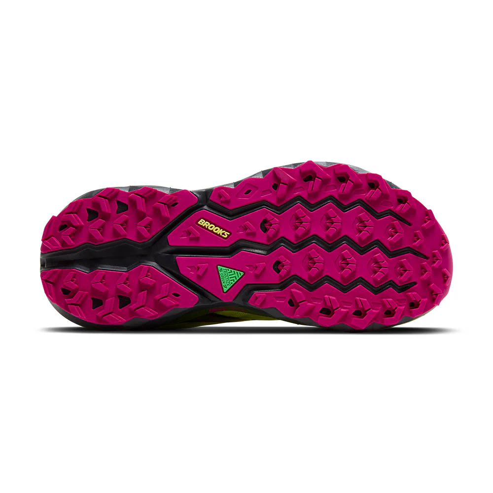 W Brooks Cascadia 19 - Image 10