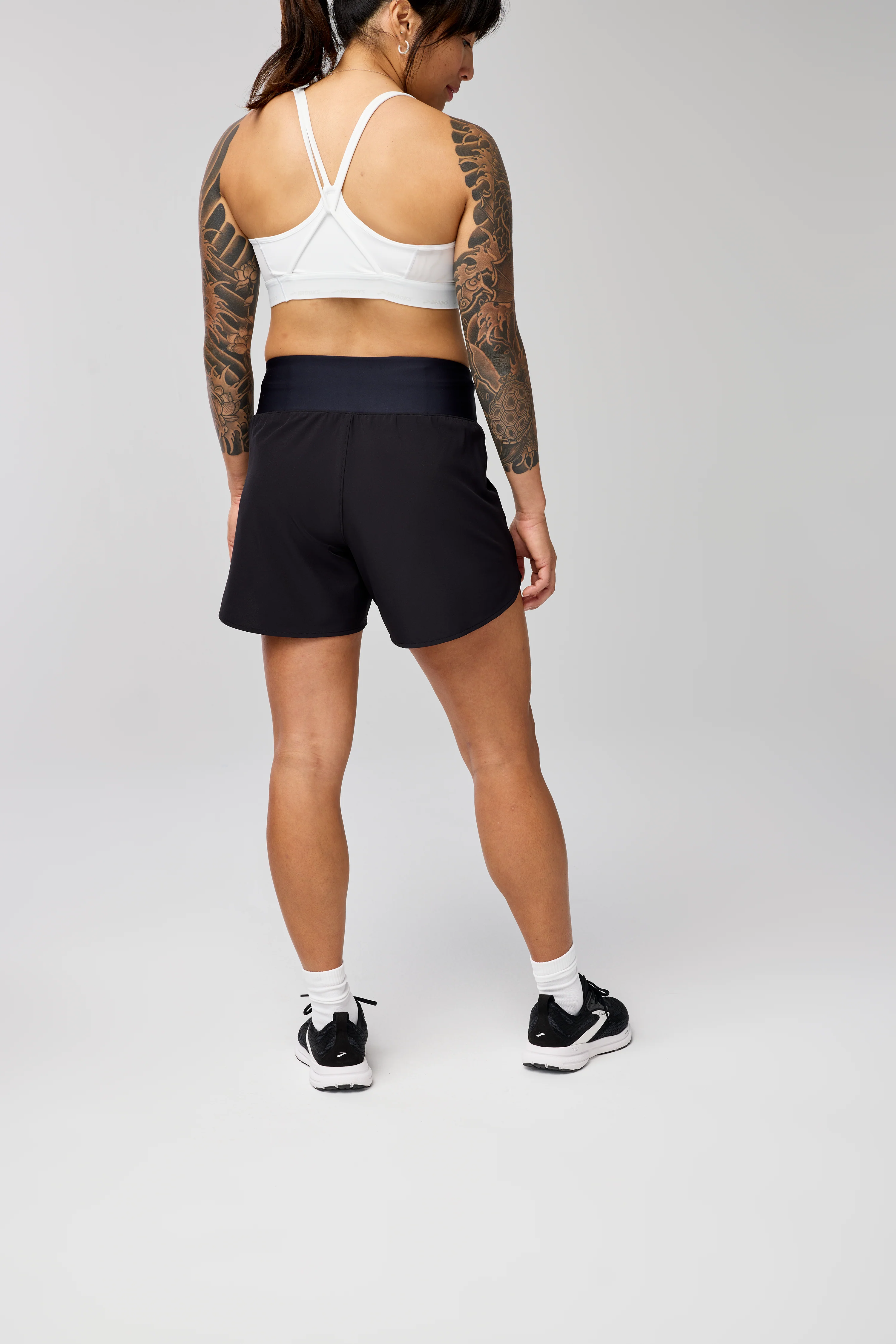 W Brooks Chaser 5" Short 2.0 - Image 3