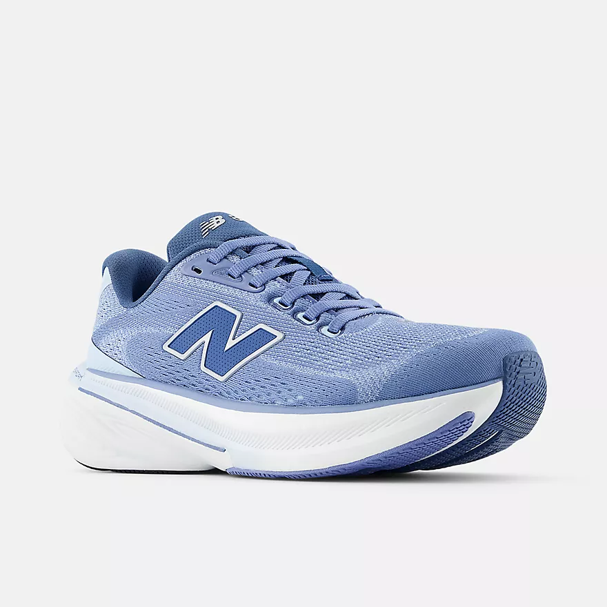 W New Balance 860v15 - Image 5