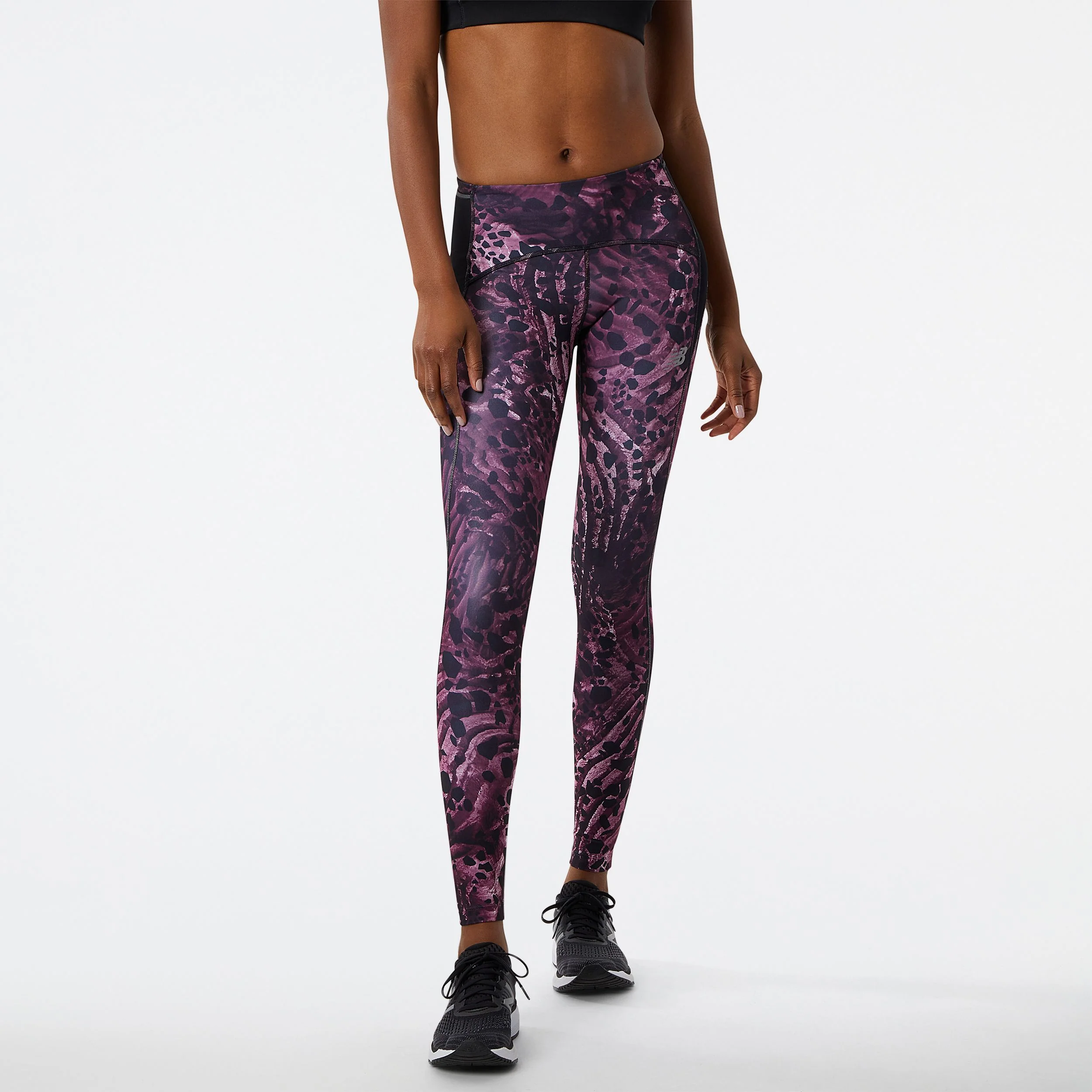 W New Balance Printed Impact Run Tight - Image 2