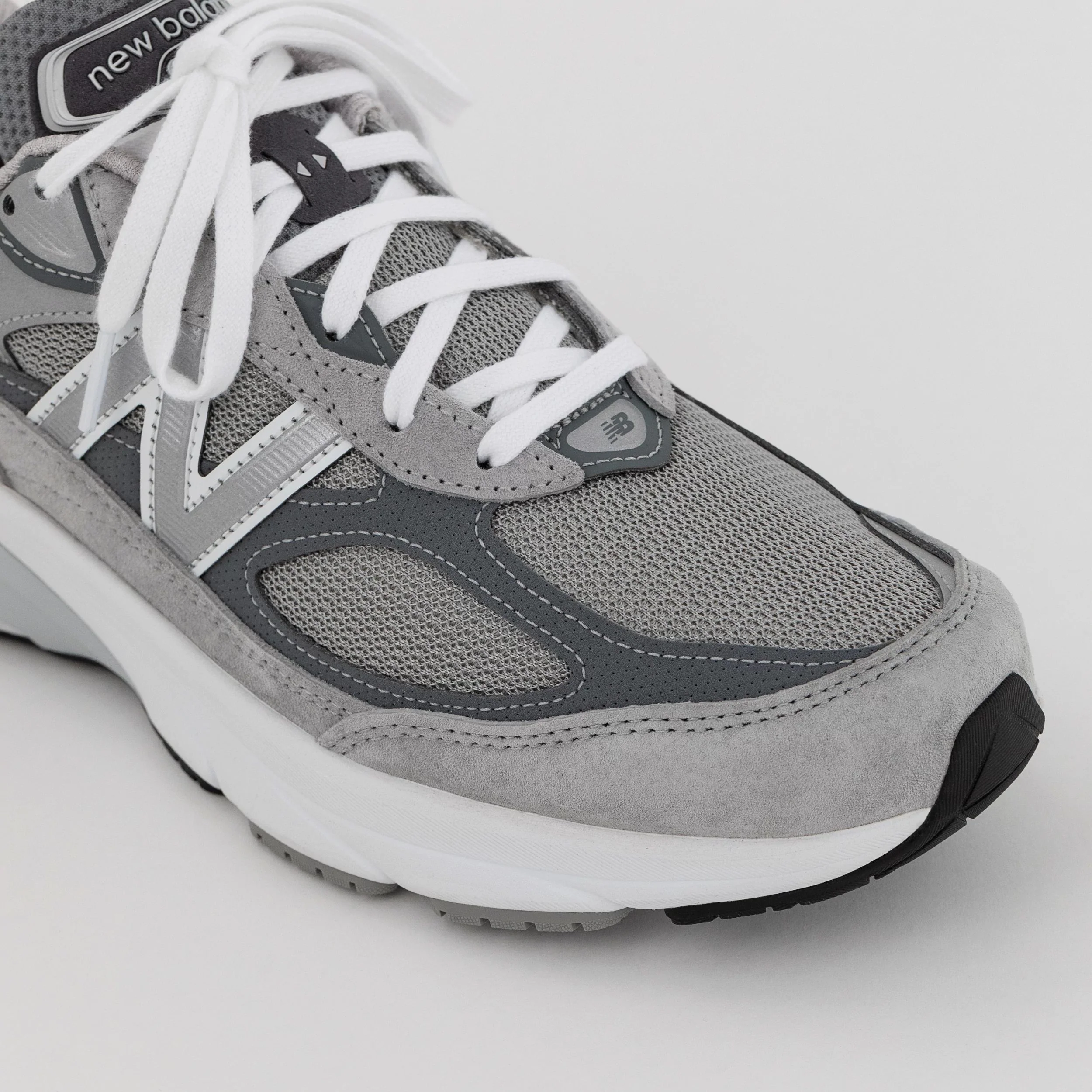 W New Balance W990GL6 - Image 5