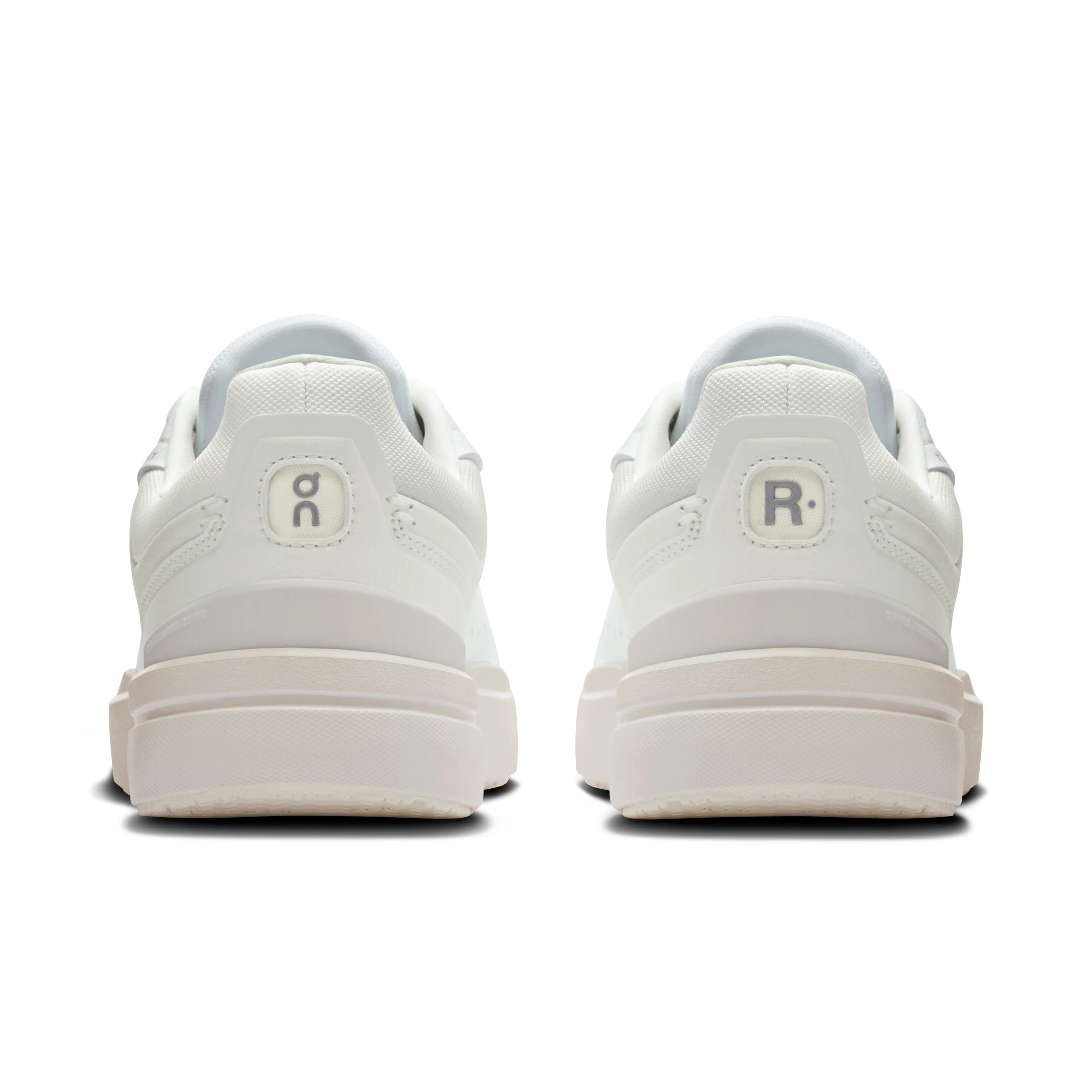 W On THE ROGER Advantage - Image 5