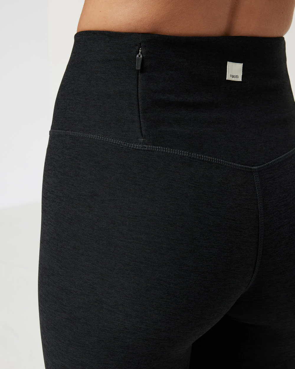 W Vuori Clean Elevation Legging - Image 5